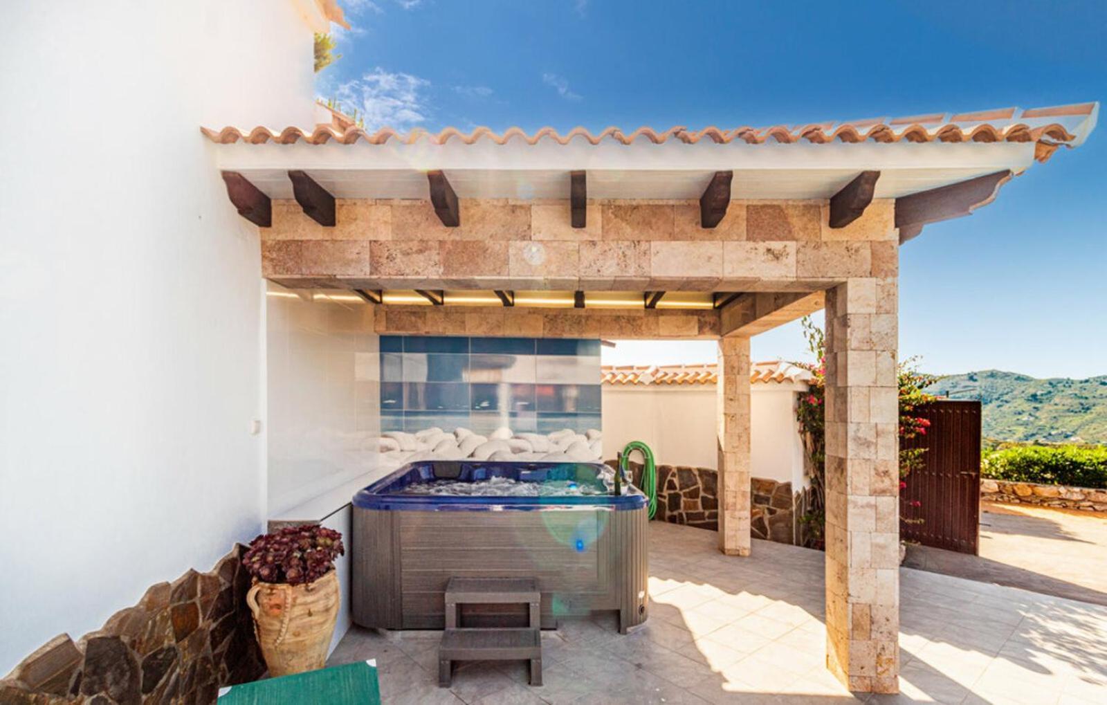 Villa Javier En Sayalonga Exteriér fotografie