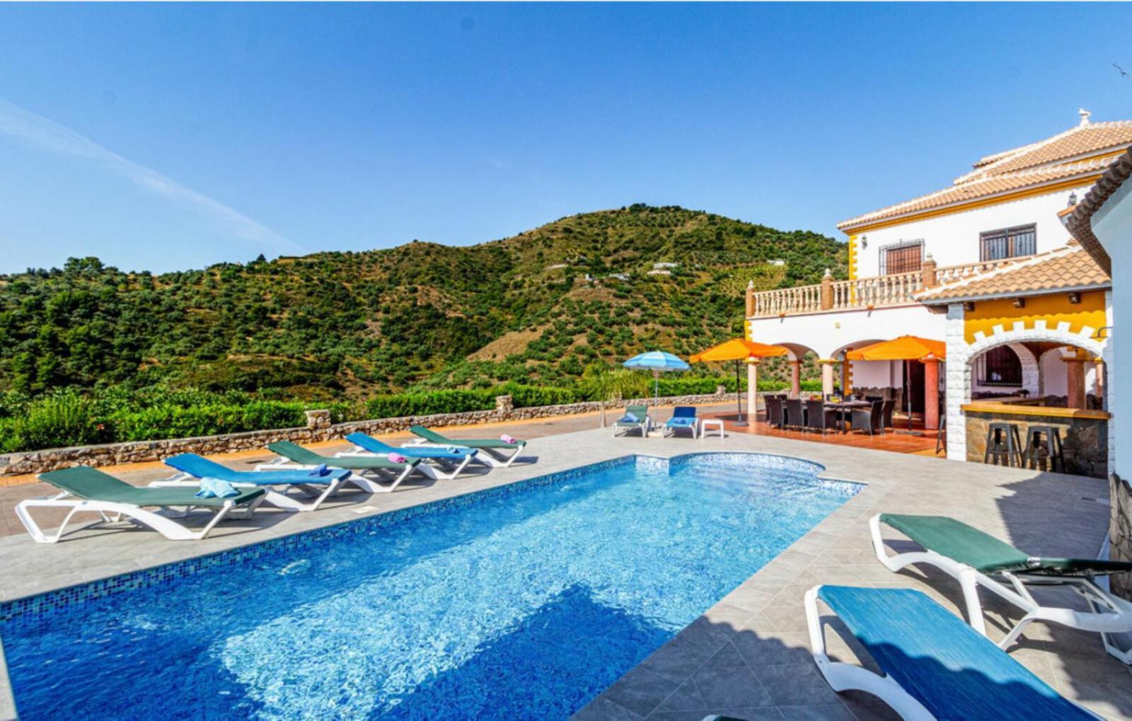 Villa Javier En Sayalonga Exteriér fotografie